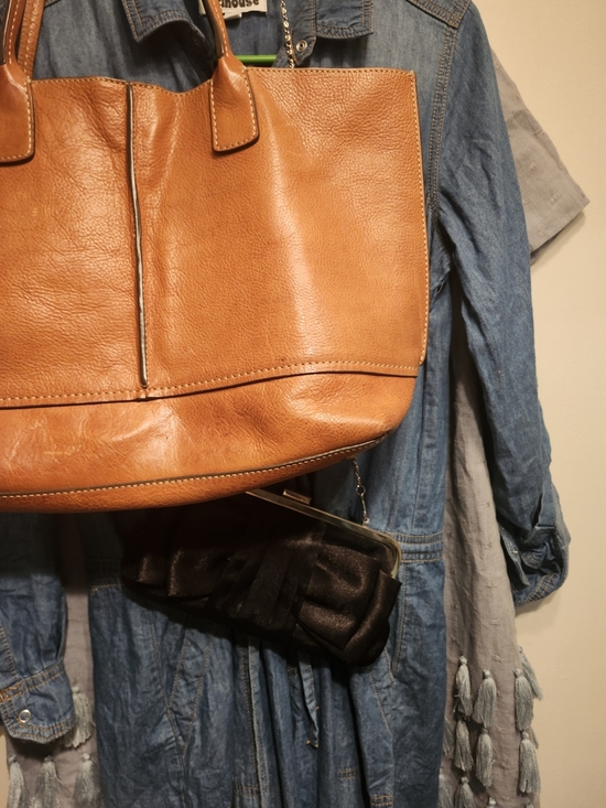 Frye Handbags - Frye Cognac Leather Tote Bag
